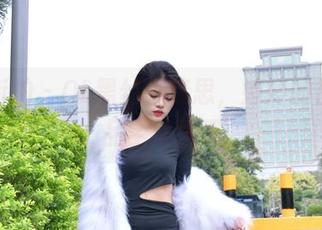 魔镜街拍 - OL黑丝小迷思,婷婷的日常作品全集呈现