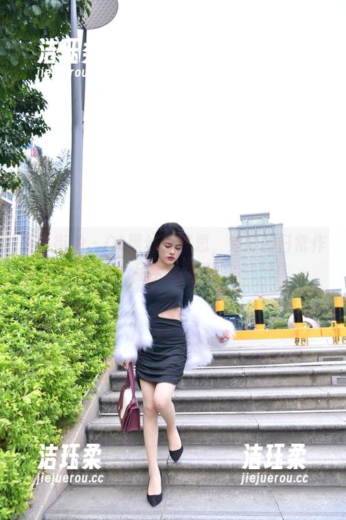 魔镜街拍-婷婷 魔镜街拍 - OL黑丝小迷思,婷婷的日常作品全集呈现