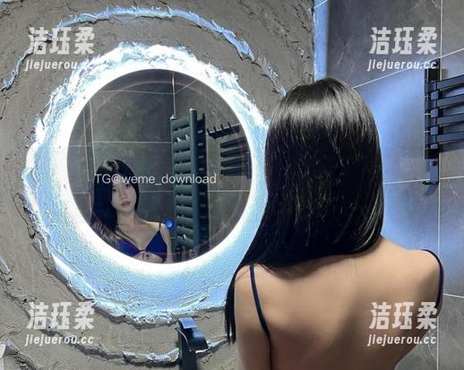 鱼神鱼 微密圈 - 鱼神鱼的红裙奇遇,美图让人移不开眼,精选让人一掷千金。